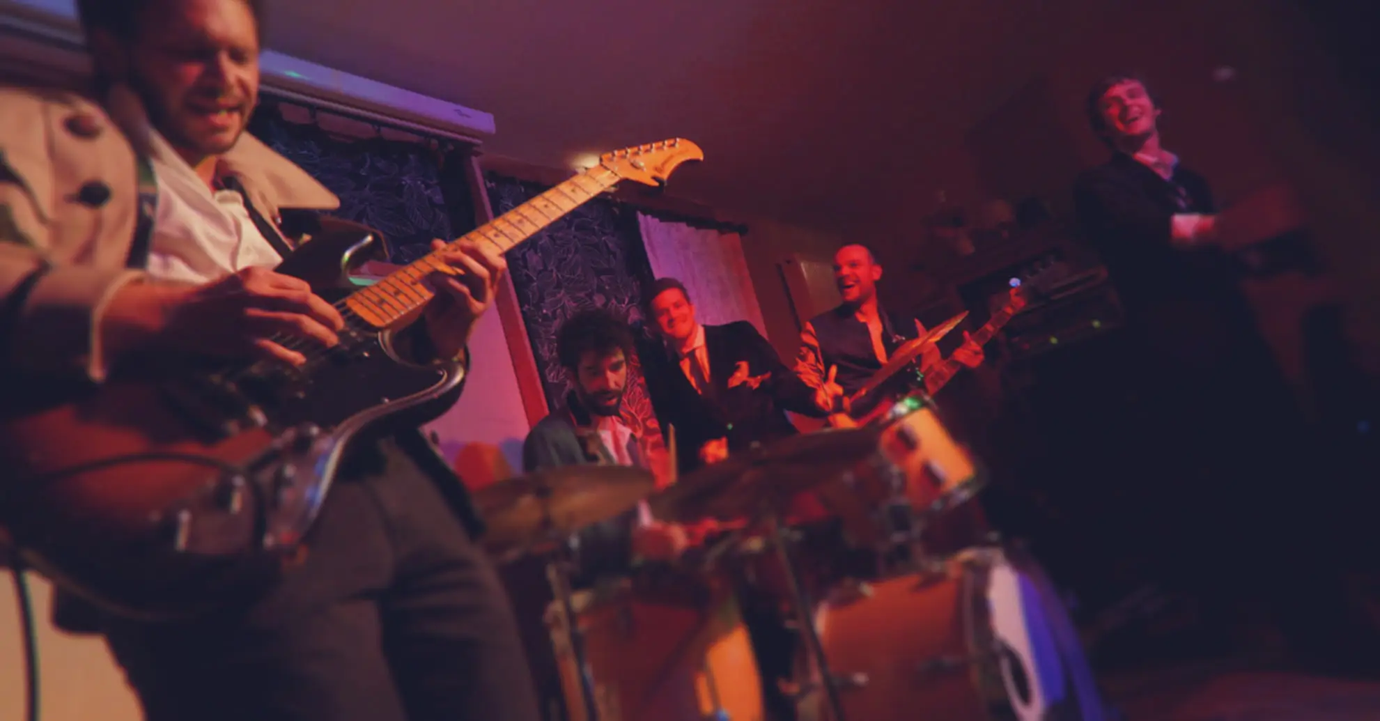 WATUSI en concert le 26 Mai a partir de 21h . 2 Watusi en concert au ptit cab